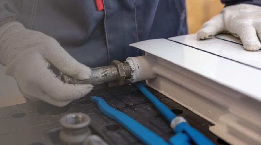 Professional sink repair in Mascot, VA